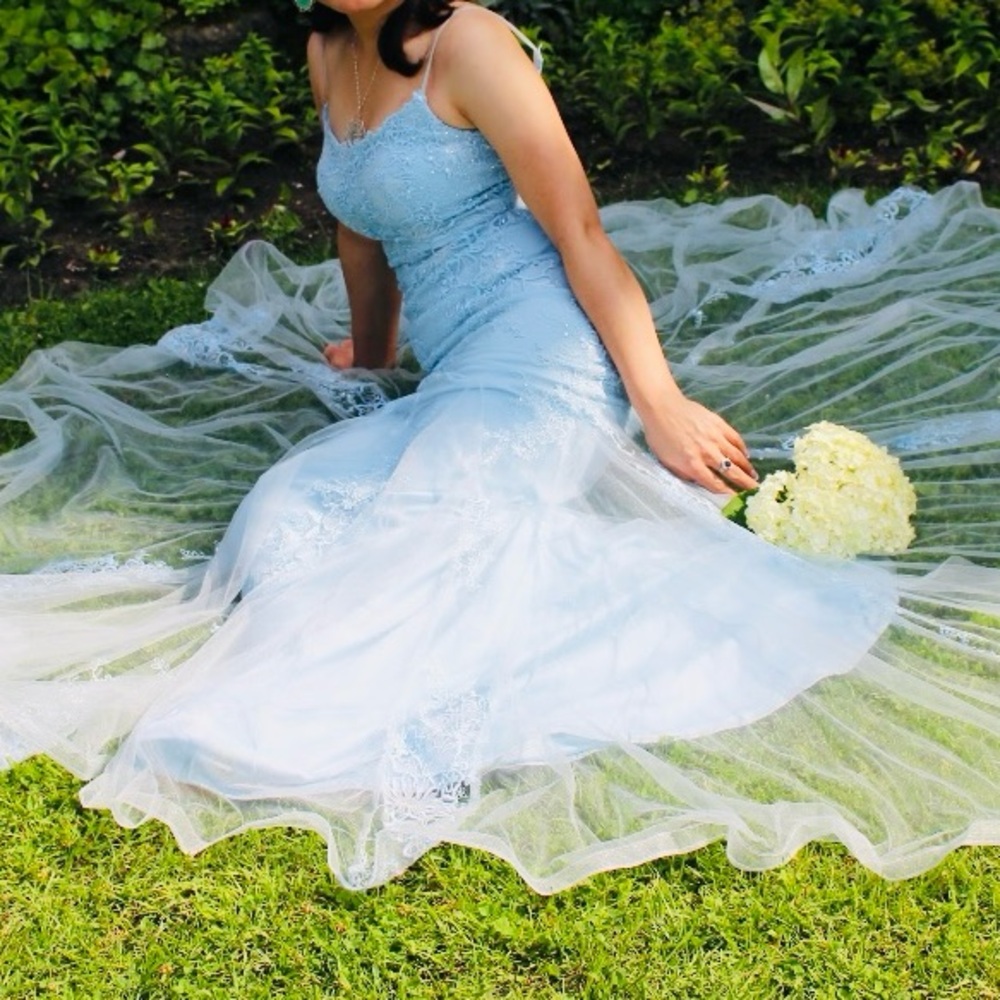Maxi dress in light blue color very beautiful worn once only